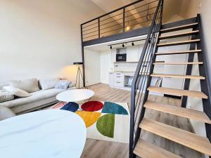 Pronájem bytu 2+kk, Praha - Vršovice, Kubánské náměstí, 55 m2