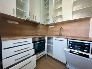 Pronájem bytu 2+1, Praha - Vokovice, Kladenská, 70 m2