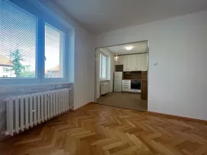 Pronájem bytu 2+1, Praha - Vokovice, Kladenská, 70 m2