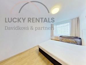 Pronájem bytu 2+kk, Praha - Prosek, Litoměřická, 42 m2