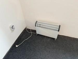 Pronájem kanceláře, Praha - Smíchov, Ke Koulce, 30 m2