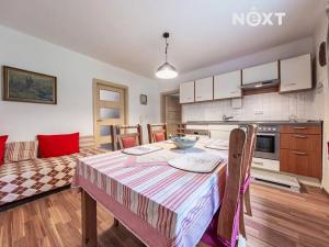 Prodej rodinného domu, Kácov, 320 m2