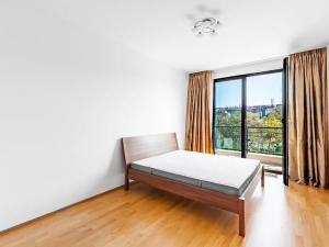 Pronájem bytu 3+kk, Praha, Na Petynce, 83 m2