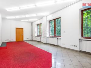 Prodej obchodního prostoru, Choceň, náměstí Tyršovo, 500 m2