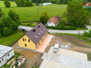 Prodej bytu 3+kk, Černá v Pošumaví - Bližná, 83 m2