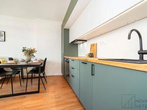 Pronájem bytu 3+kk, Praha - Hloubětín, Poděbradská, 53 m2