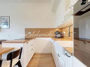 Prodej bytu 3+kk, Praha - Hloubětín, Laponská, 77 m2