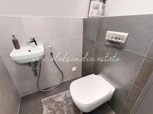 Prodej bytu 3+kk, Praha - Hloubětín, Laponská, 77 m2