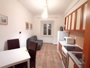 Pronájem bytu 2+kk, Praha - Libeň, Na vartě, 45 m2