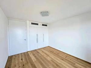 Pronájem bytu 3+kk, Praha - Smíchov, U Dívčích hradů, 123 m2
