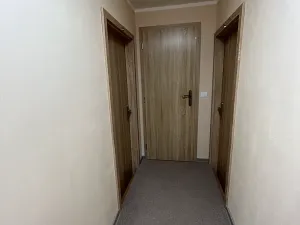 Pronájem bytu 1+kk, Praha - Prosek, Litvínovská, 18 m2