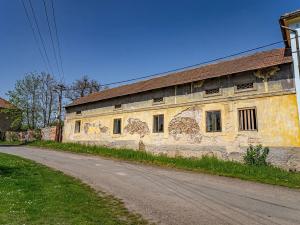 Prodej obchodního prostoru, Chrášťany, 105 m2