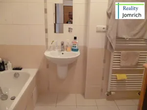 Pronájem bytu 2+kk, Liberec, Pražská, 40 m2
