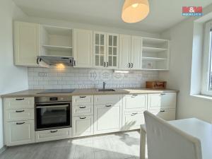 Prodej bytu 2+1, Strakonice - Strakonice I, Palackého náměstí, 62 m2