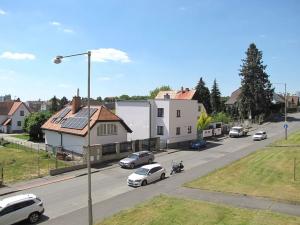 Pronájem bytu 1+1, Plzeň, K Pecím, 48 m2