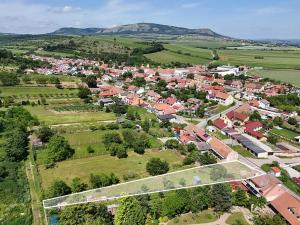 Prodej pozemku pro bydlení, Milovice, 1342 m2