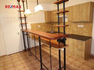 Pronájem bytu 2+1, Praha - Žižkov, Viklefova, 50 m2