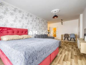 Prodej bytu 1+kk, Praha - Strašnice, Zvěřinova, 51 m2