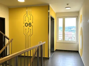 Pronájem bytu 2+kk, Praha - Vysočany, Svatošových, 60 m2