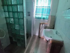 Prodej podílu rodinného domu, Radostná pod Kozákovem, 180 m2