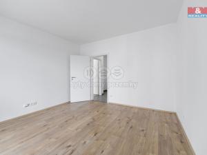 Pronájem bytu 2+kk, Plzeň, Safírová, 45 m2
