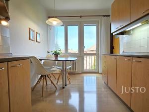 Prodej bytu 3+1, Písek, Za Pazdernou, 72 m2