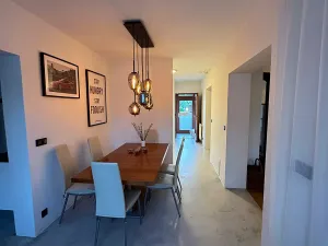 Pronájem rodinného domu, Ohrobec, V sedlištích, 220 m2