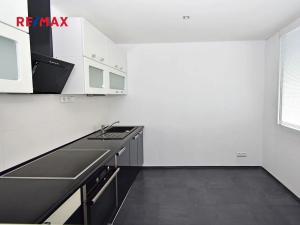 Pronájem bytu 3+1, Štětí, Stračenská, 75 m2