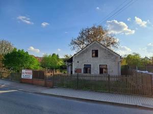 Prodej rodinného domu, Podluhy, 200 m2