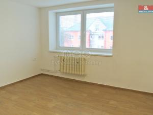 Pronájem kanceláře, Pardubice - Semtín, 28 m2