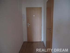 Prodej bytu 1+kk, Klecany, V Honech, 33 m2