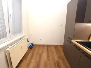 Prodej bytu 3+1, Písek, 75 m2
