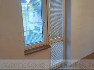 Pronájem bytu 2+1, Praha - Hloubětín, Poděbradská, 53 m2