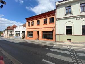 Pronájem obchodního prostoru, Brandýs nad Labem-Stará Boleslav, 60 m2