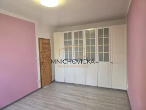 Prodej bytu 2+kk, Mnichovice, Husova, 43 m2