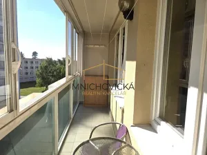 Prodej bytu 3+1, Praha - Újezd nad Lesy, Malešovská, 74 m2