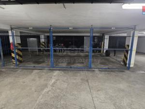 Prodej garážového stání, Praha - Podolí, Milevská, 10 m2