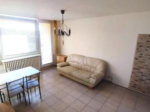 Prodej bytu 1+kk, Kladno, Vodárenská, 25 m2
