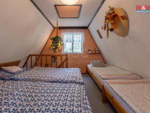 Prodej chaty, Vrhaveč - Radinovy, 29 m2