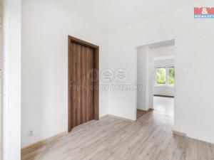 Prodej bytu 3+1, Janská, 58 m2
