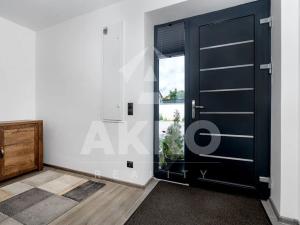 Prodej bytu 4+kk, Okrouhlo, 152 m2