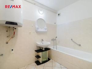 Pronájem bytu 1+1, Příchovice, 54 m2