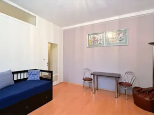 Pronájem bytu 1+kk, Praha - Střešovice, Myslbekova, 28 m2
