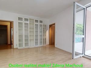 Pronájem bytu 2+kk, Praha - Strašnice, Gutova, 80 m2