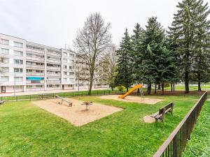 Pronájem bytu 3+kk, Praha, Tobrucká, 70 m2