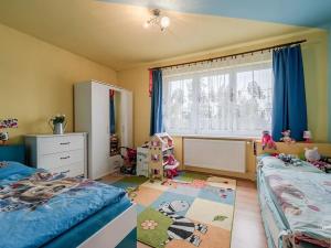 Prodej vícegeneračního domu, Praha - Zbraslav, Studniční, 242 m2