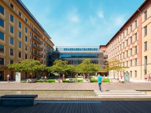 Pronájem kanceláře, Praha - Holešovice, Jankovcova, 279 m2