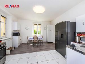 Prodej rodinného domu, Praha - Ruzyně, Sadová, 200 m2