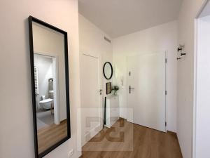 Pronájem bytu 2+kk, Praha - Modřany, Na Komořsku, 59 m2
