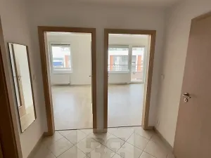 Pronájem bytu 2+kk, Praha - Zličín, Sazovická, 45 m2